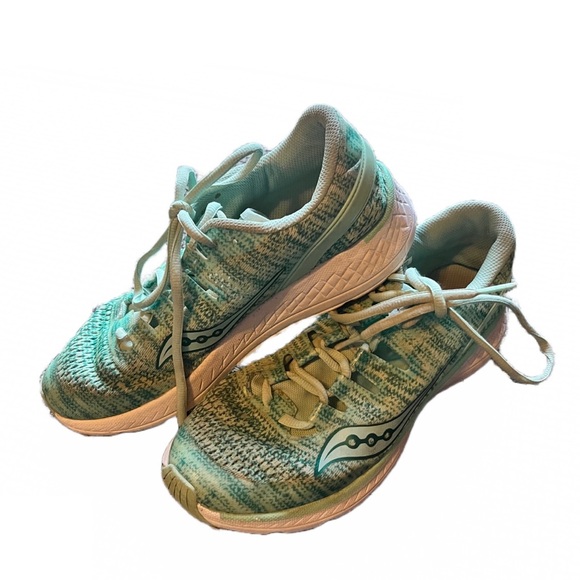 Sacony Women’s Shoes - Picture 3 of 6